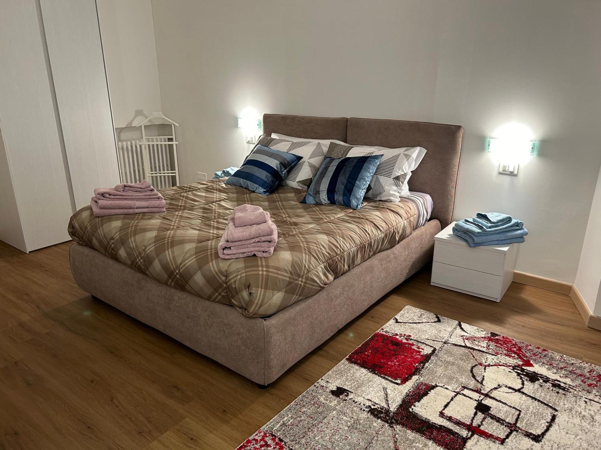 Valverde Apartment And Rooms Verona Eksteriør billede